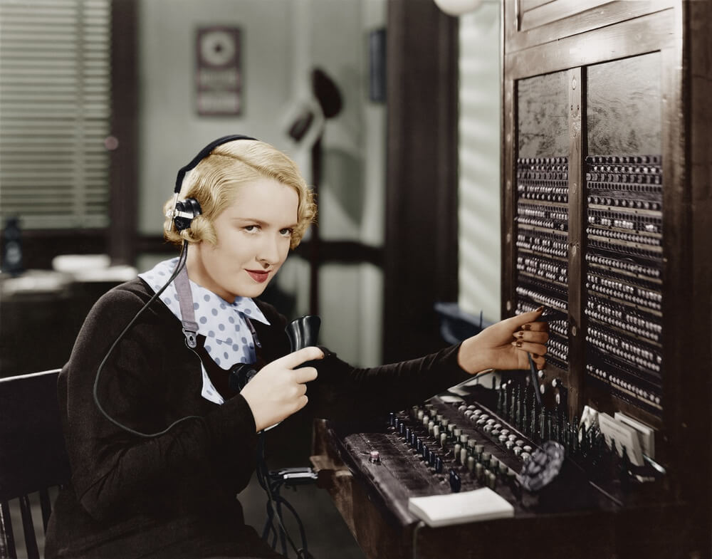 Os tempos da primazia do telefone já passaram.